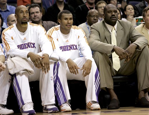 足球国足青训成果显现，小将成多队抢手货（国足青训见成效 多队竞逐潜力新星）