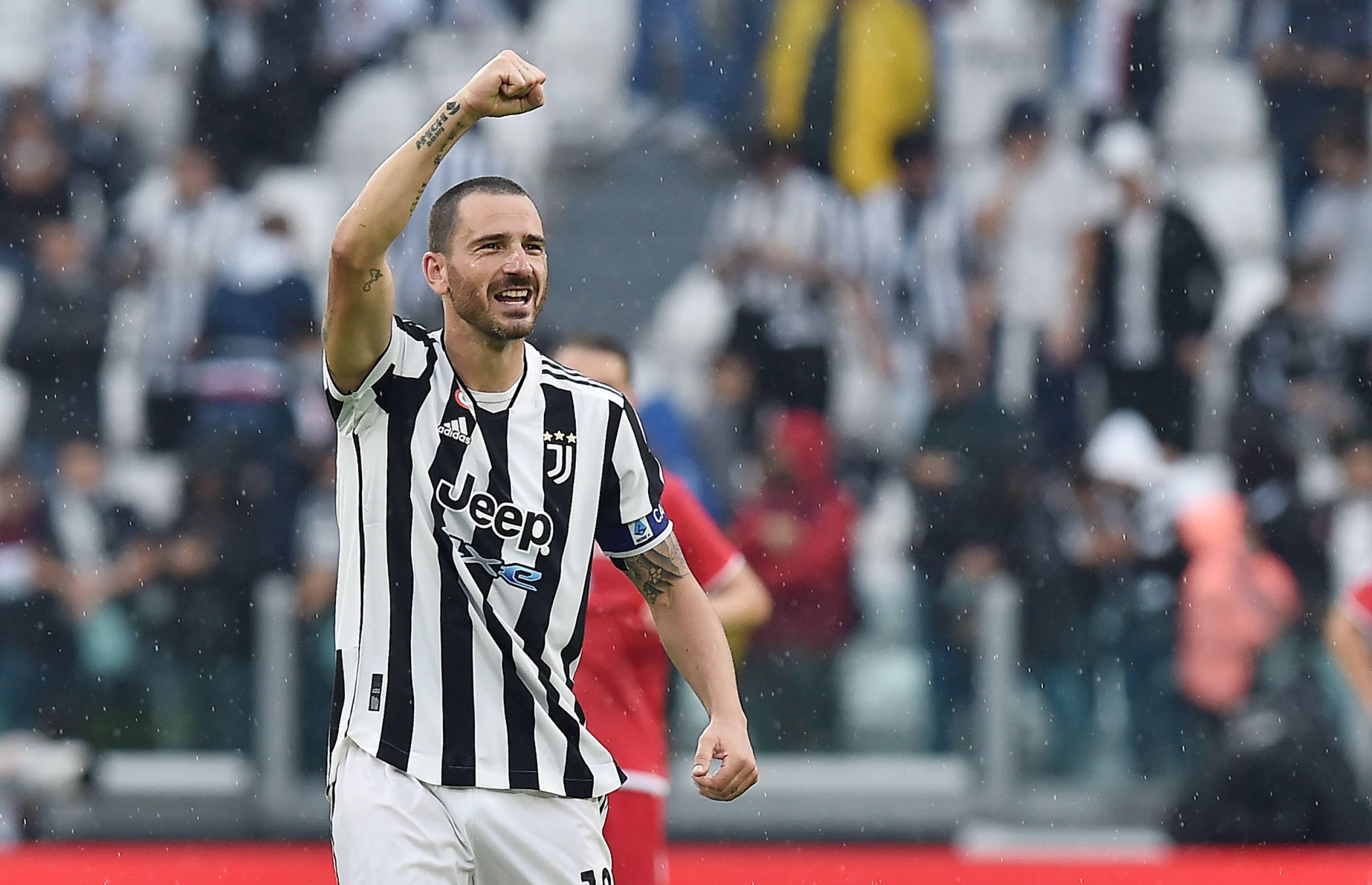 世界杯夺冠赔率：巴法西3强并列第1 国足1赔501（世界杯冠军赔率出炉：巴西、法国、西班牙并列榜首，国足1赔501）