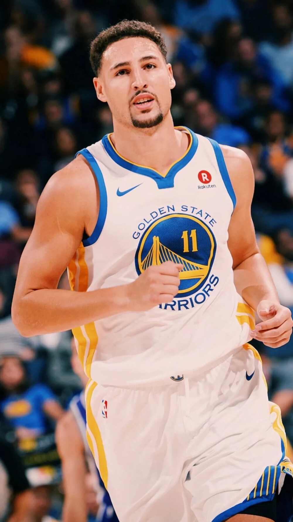 联赛赛程密集 引发体能担忧（赛程紧凑引发体能隐忧）