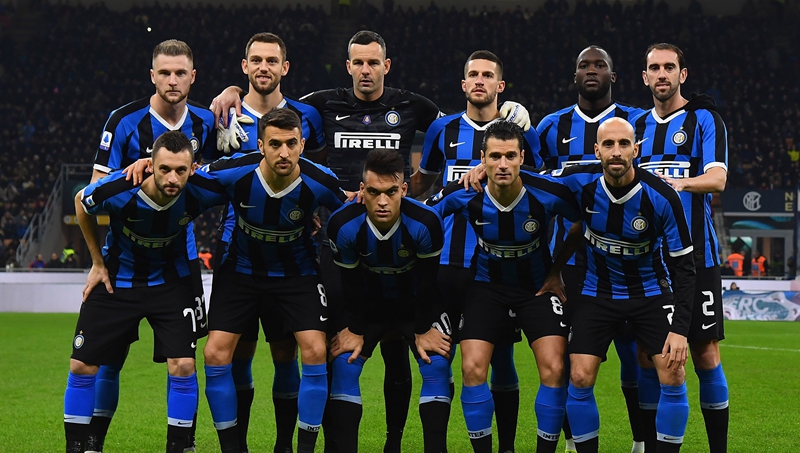 媒体人：萨姆纳今天打得还行 但广东还是要考虑解决后卫问题（媒体人点评：萨姆纳本场发挥合格，广东后场问题仍待解决）