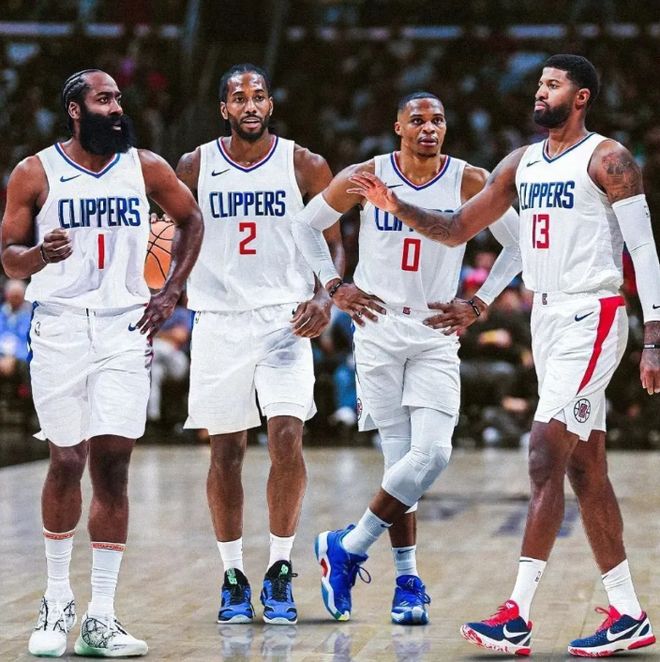 中超11月最佳球员候选：法比奥领衔，王燊超、吴曦、侯森在列（中超11月最佳球员候选出炉：法比奥领衔，王燊超、吴曦、侯森入选）