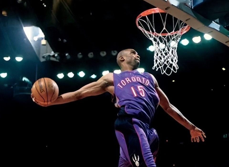 贺希宁：新帅凯利的篮球理念很先进，今晚战青岛先要做好防守（贺希宁：新帅凯利理念前沿，今晚迎战青岛防守为先）